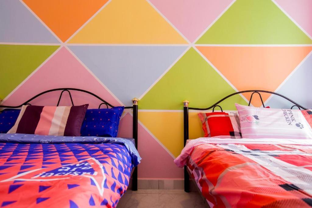 Icolor Home & Stay Ch6 Tanah Rata Exterior photo
